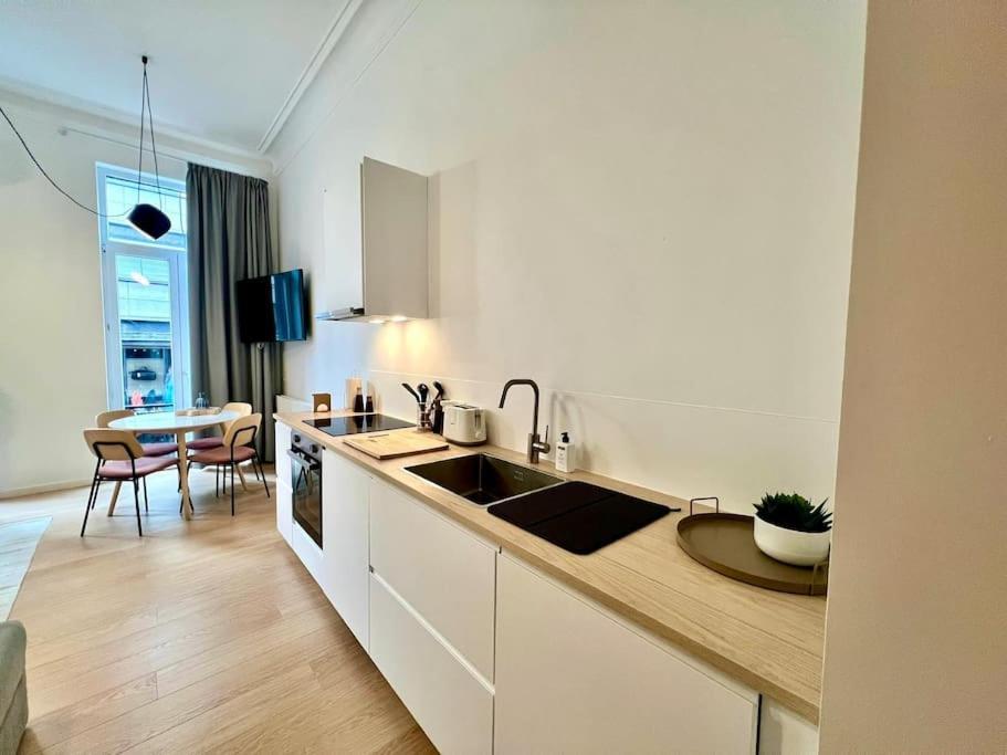 L'Escapade Chic - Cathedrale, Saint Lambert Apartment Liege Luaran gambar